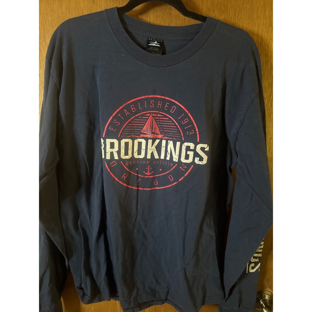 Prairie Mountain Brookings Oregon Graphic Long Sleeve T-Shirt Navy Blue Large